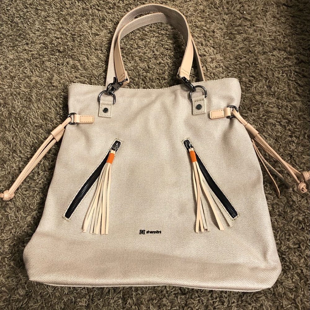 Sherpani Tempest natural convertible tote/backpack